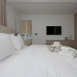 Stunning In With Sauna Дом отдыха