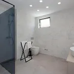Дом отдыха Stunning In With Sauna