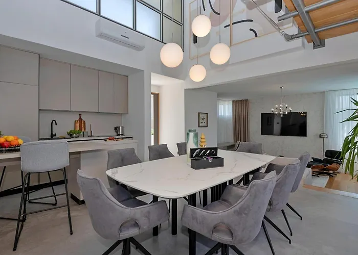 Stunning In With Sauna Makarska